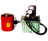 自鎖式液壓千斤頂